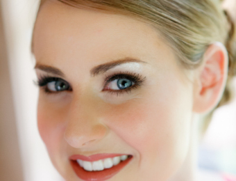 Portrait of the brdie