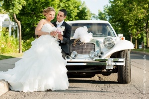 Lebanese couple near Limousine